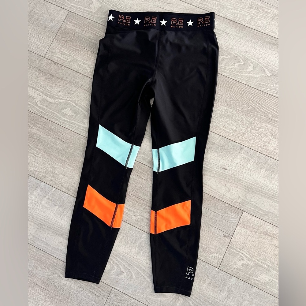 PE NATION LEGGINGS X H AND M SIZE MEDIUM